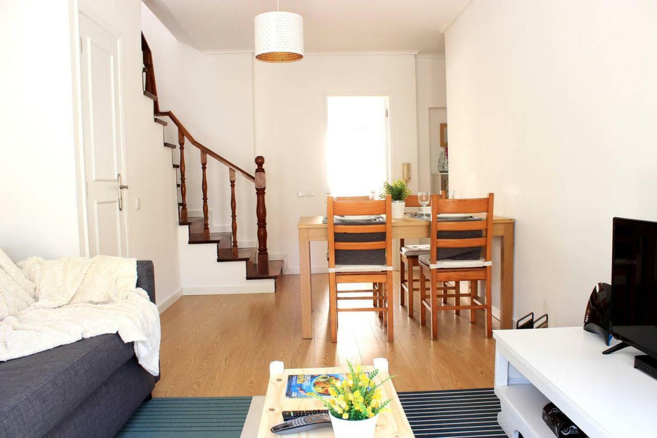 Lovely Apartment In The Center Of Αβέιρο Εξωτερικό φωτογραφία